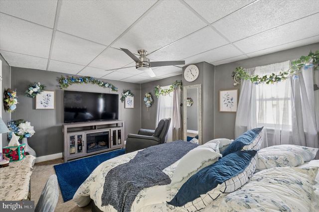 18 W 3RD ST, Marcus Hook, PA 19061