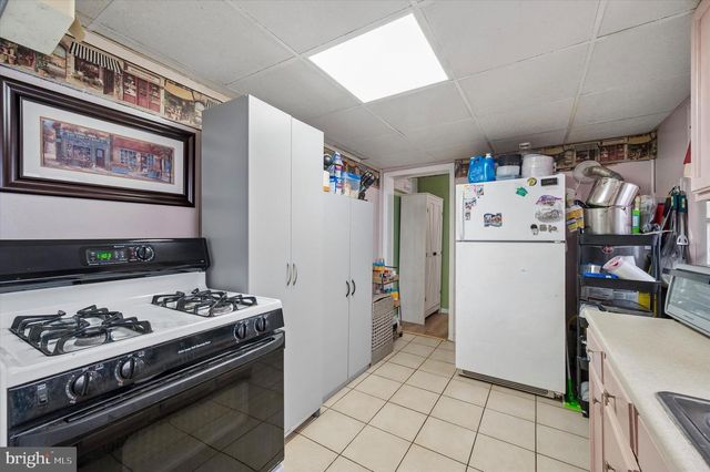 18 W 3RD ST, Marcus Hook, PA 19061