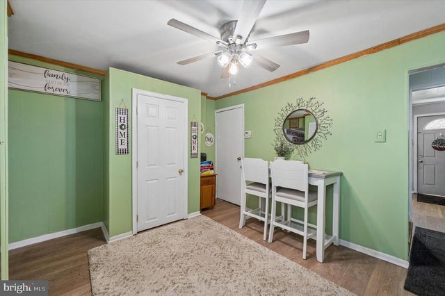 18 W 3RD ST, Marcus Hook, PA 19061