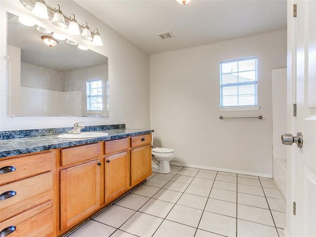 4712 Tinker Road, Oklahoma City, OK 73135