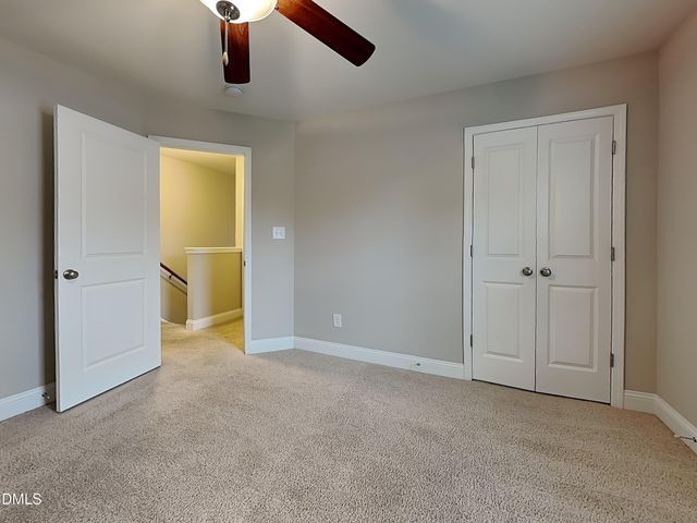 182 Rolling Oaks Lane, Benson, NC 27504