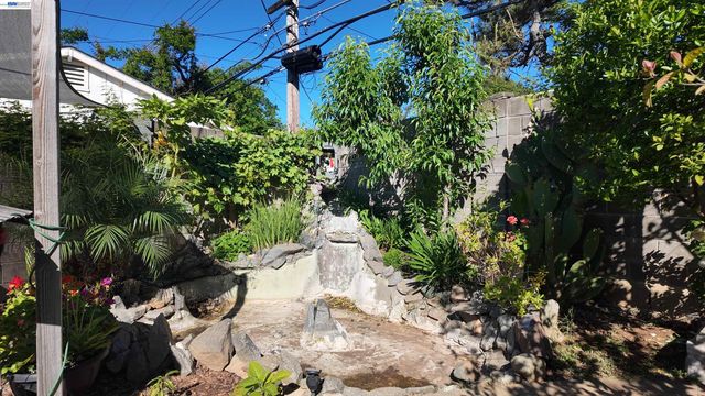 9957 Nebula Way, Sacramento, CA 95827