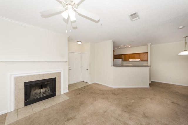 45 Sycamore Avenue 1126, Charleston, SC 29407