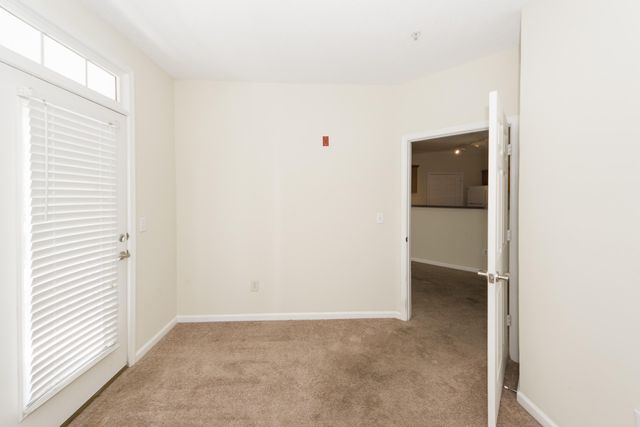 45 Sycamore Avenue 1126, Charleston, SC 29407