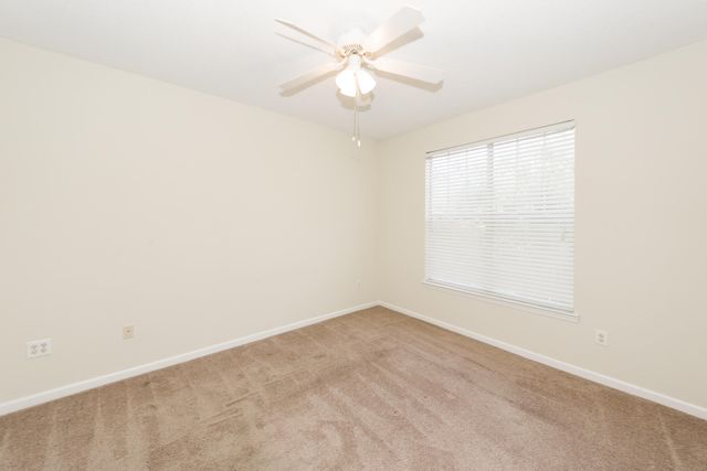 45 Sycamore Avenue 1126, Charleston, SC 29407