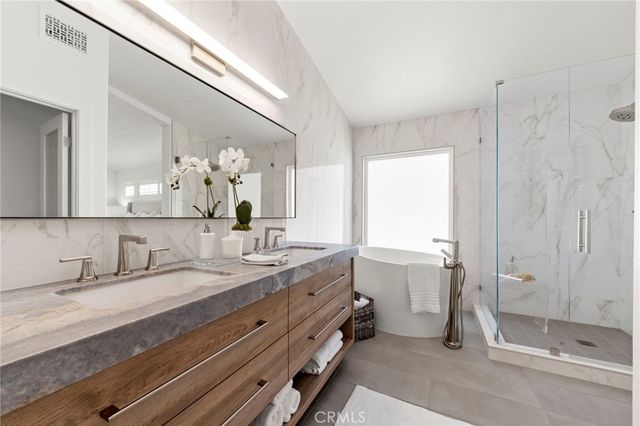 596 N Pageant A, Orange, CA 92869