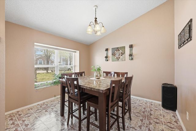 919 Brae Loch Drive, Dallas, TX 75217