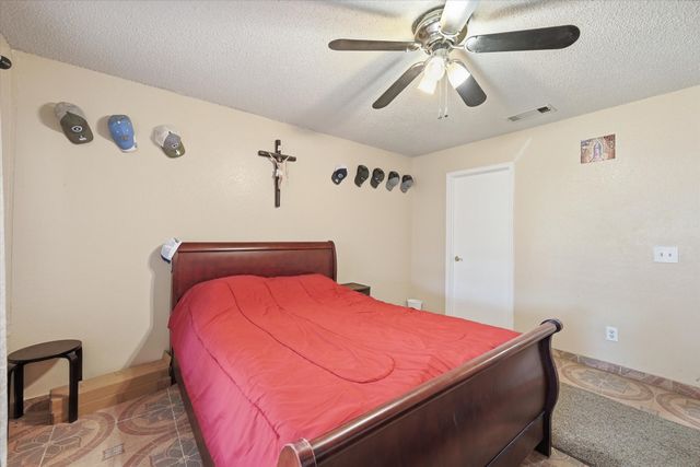 919 Brae Loch Drive, Dallas, TX 75217