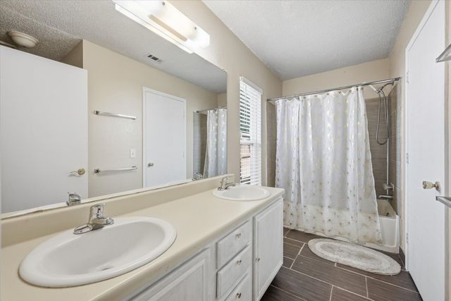 919 Brae Loch Drive, Dallas, TX 75217