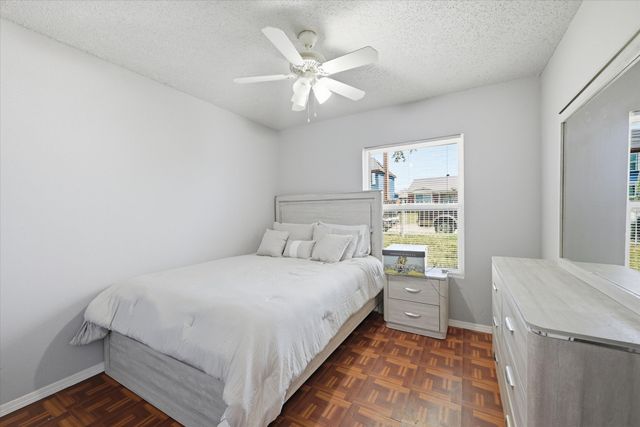 919 Brae Loch Drive, Dallas, TX 75217