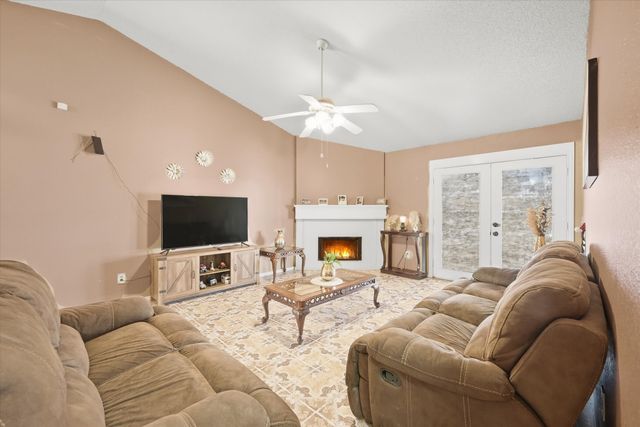 919 Brae Loch Drive, Dallas, TX 75217