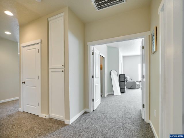 542 E Elm Lp, Gervais, OR 97026