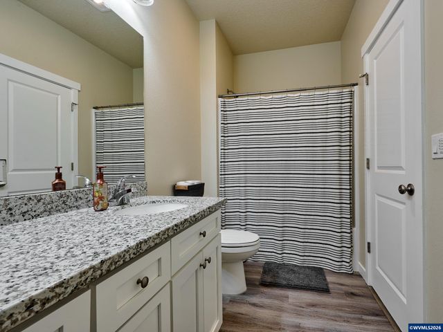 542 E Elm Lp, Gervais, OR 97026