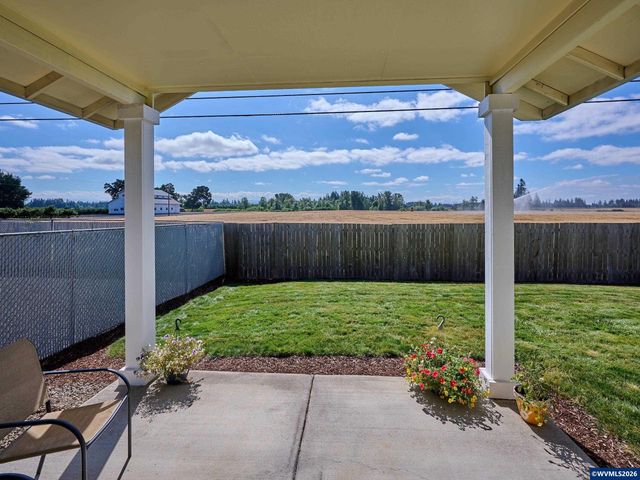 542 E Elm Lp, Gervais, OR 97026