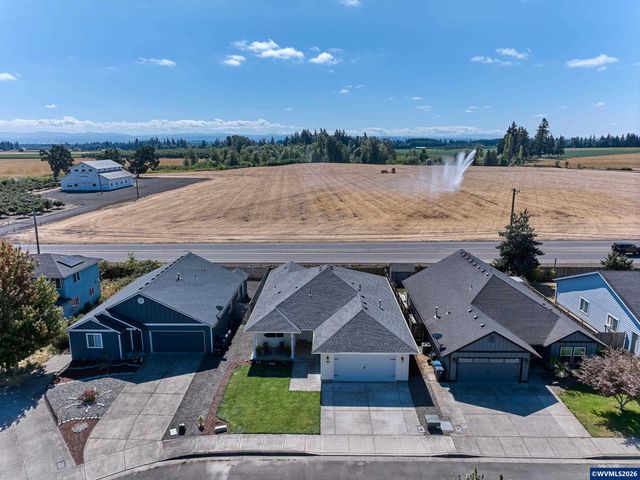 542 E Elm Lp, Gervais, OR 97026