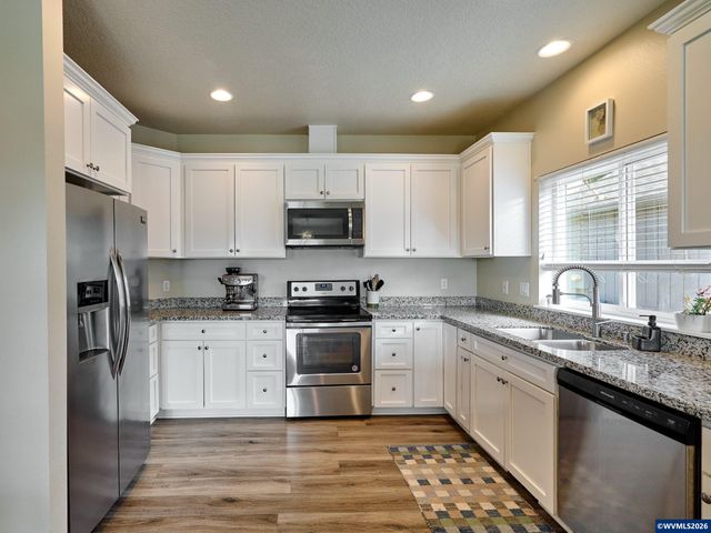 542 E Elm Lp, Gervais, OR 97026