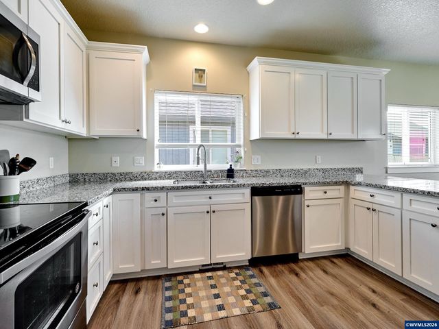 542 E Elm Lp, Gervais, OR 97026