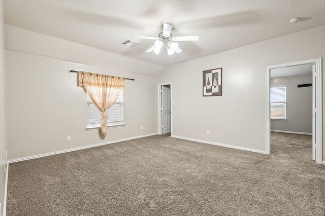 6605 Fallen Breeze Lane, Dickinson, TX 77539