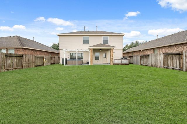 6605 Fallen Breeze Lane, Dickinson, TX 77539