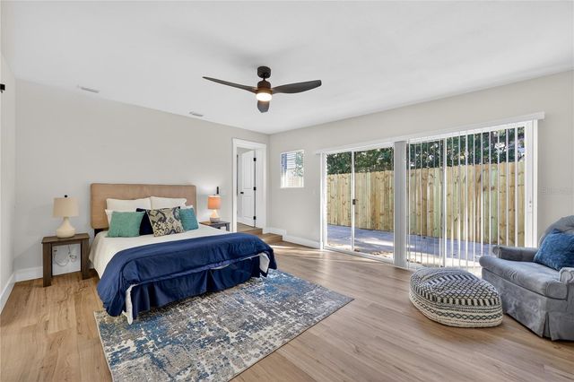 208 W HILDA STREET, Tampa, FL 33603