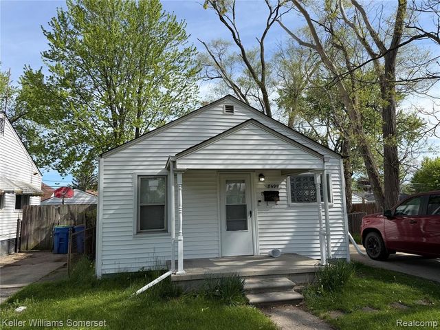 8499 Chapp Avenue, Warren, MI 48089