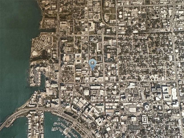 1420 5TH STREET, Sarasota, FL 34236