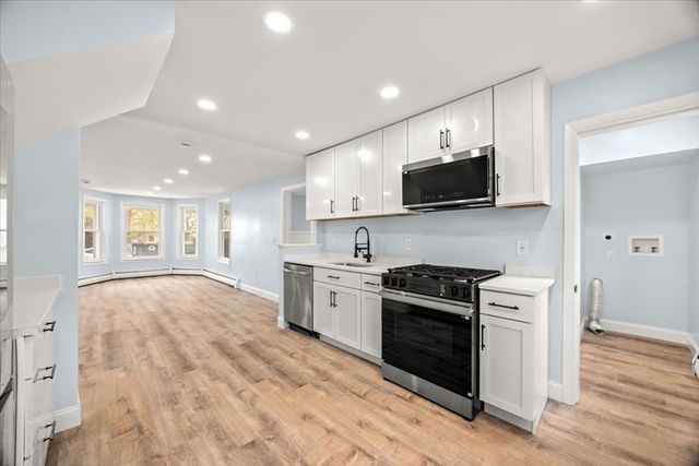 193 Linden St, Swansea, MA 02777