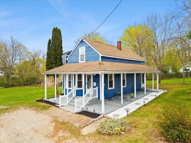 193 Linden St, Swansea, MA 02777