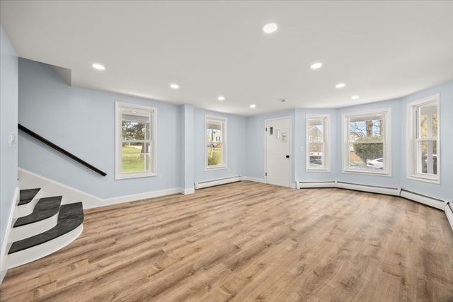 193 Linden St, Swansea, MA 02777