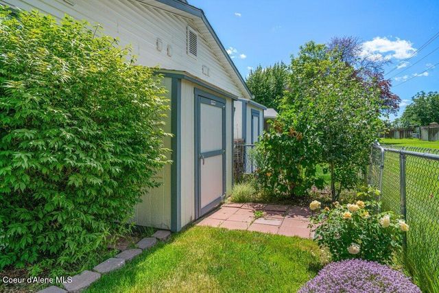 1557 W Woodlawn Dr, #2, Hayden, ID 83835