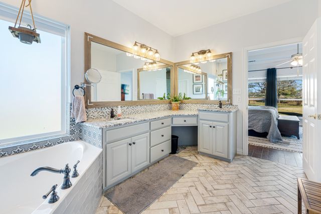 4520 County Road 2708, Caddo Mills, TX 75135