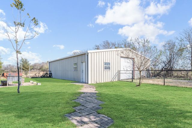 4520 County Road 2708, Caddo Mills, TX 75135