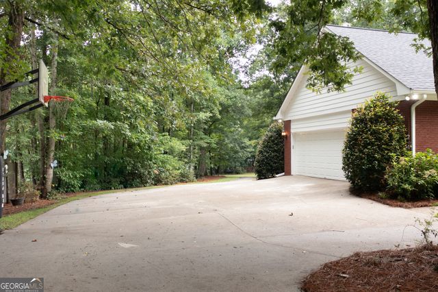 130 Wild Azaela Trail, Hampton, GA 30228