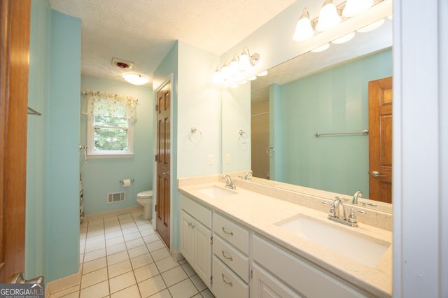 130 Wild Azaela Trail, Hampton, GA 30228