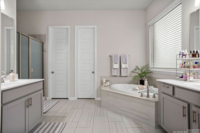 23107 Evangeline, San Antonio, TX 78258