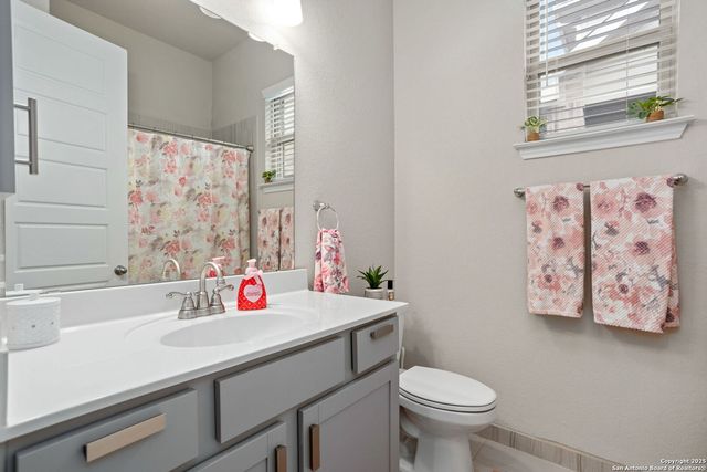 23107 Evangeline, San Antonio, TX 78258