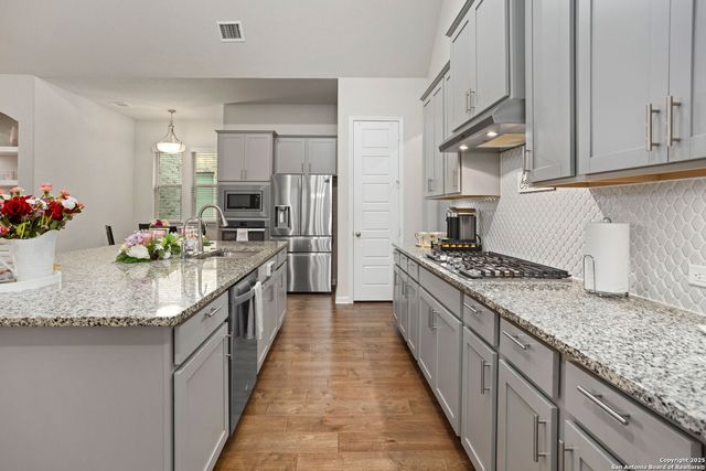 23107 Evangeline, San Antonio, TX 78258