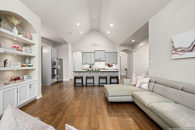 23107 Evangeline, San Antonio, TX 78258