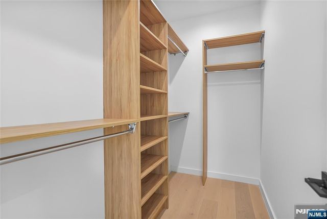 12-25 Eastern Drive, Fair Lawn, NJ 07410