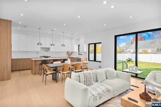 12-25 Eastern Drive, Fair Lawn, NJ 07410