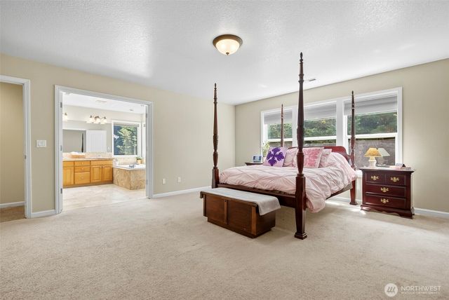 16715 NE 5th Street, Vancouver, WA 98684