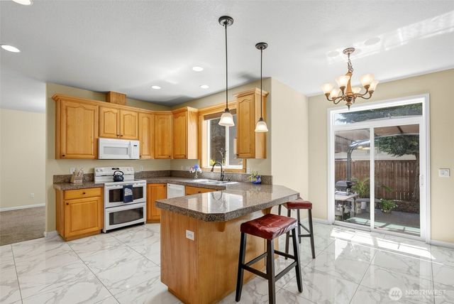 16715 NE 5th Street, Vancouver, WA 98684