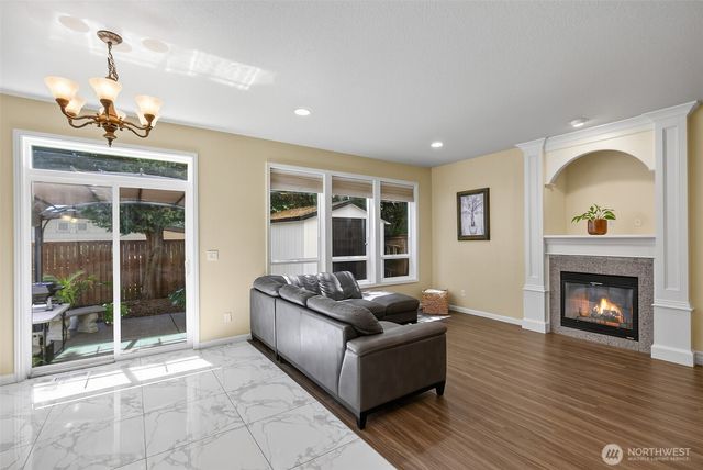 16715 NE 5th Street, Vancouver, WA 98684