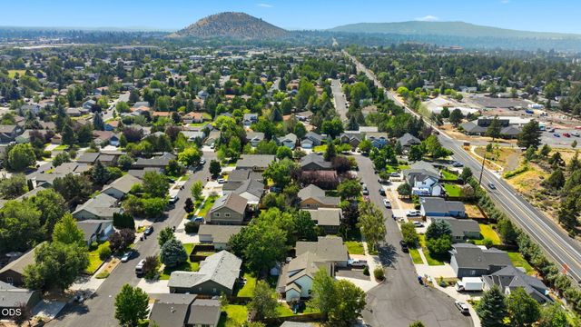 3353 NE Collier Court, Bend, OR 97701