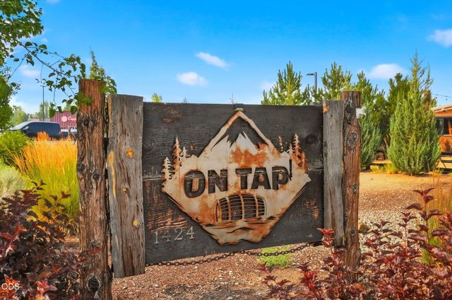 3353 NE Collier Court, Bend, OR 97701