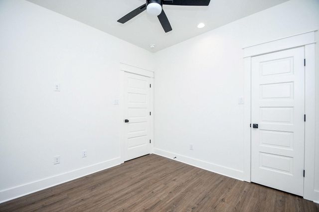 4101 Victoria Avenue B, Dickinson, TX 77539