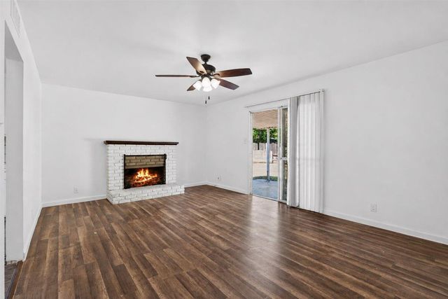 2061 Juanita Ct, Modesto, CA 95350