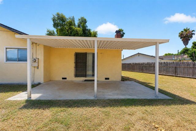 2061 Juanita Ct, Modesto, CA 95350
