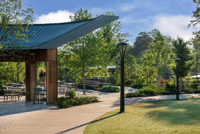 620 Hedrick Ridge Road 112, Cary, NC 27519