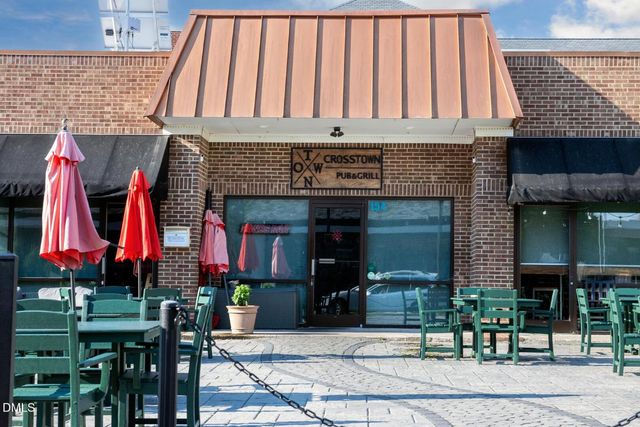 620 Hedrick Ridge Road 112, Cary, NC 27519